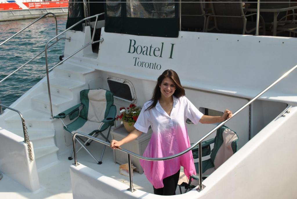Bed and Breakfast Making Waves Boatel à Toronto Extérieur photo